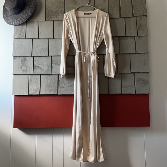 Nasty gal tie dress size 2 never worn - Picture 4 of 5